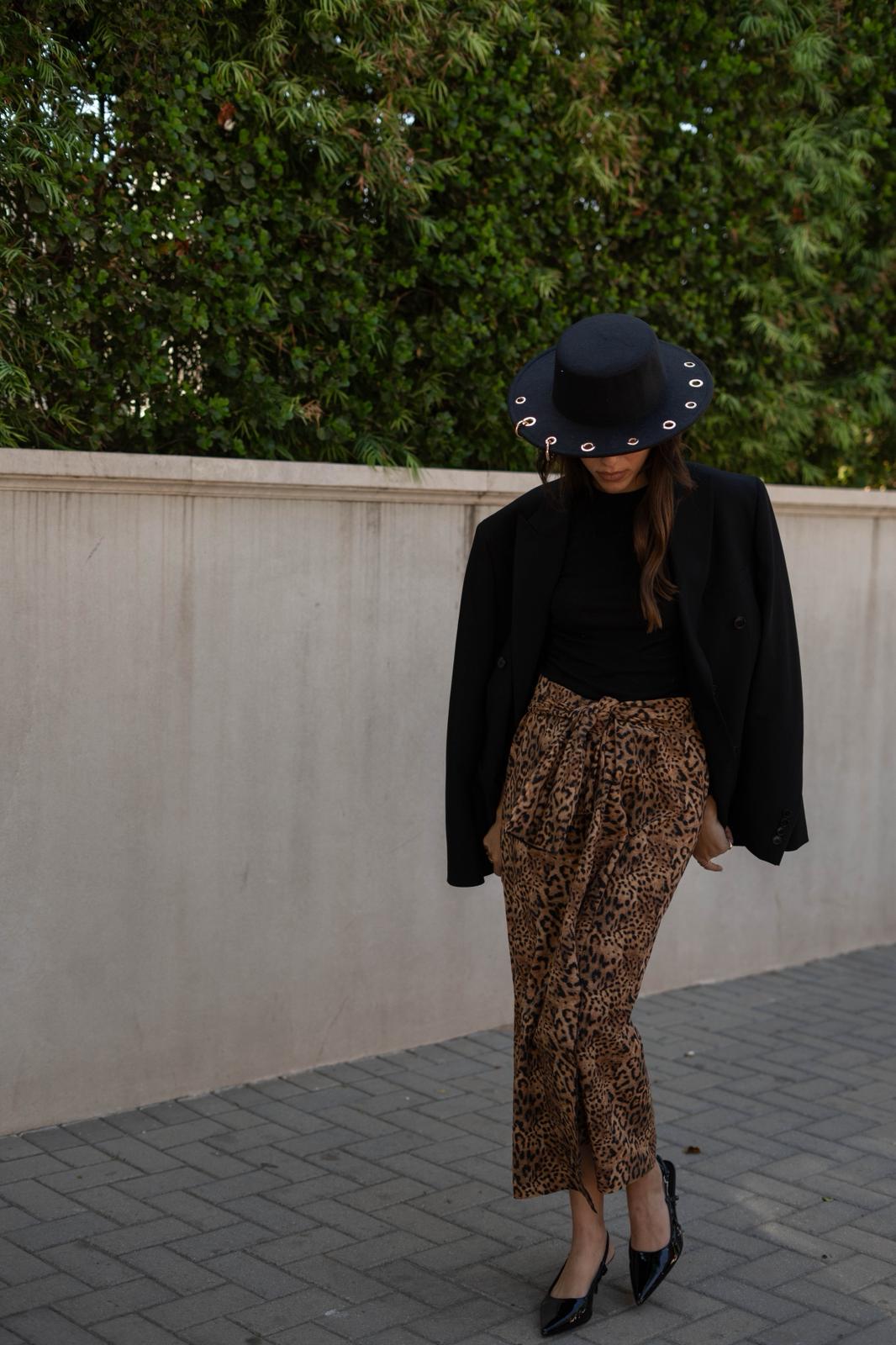 Leopard Print Tie-Waist Skirt